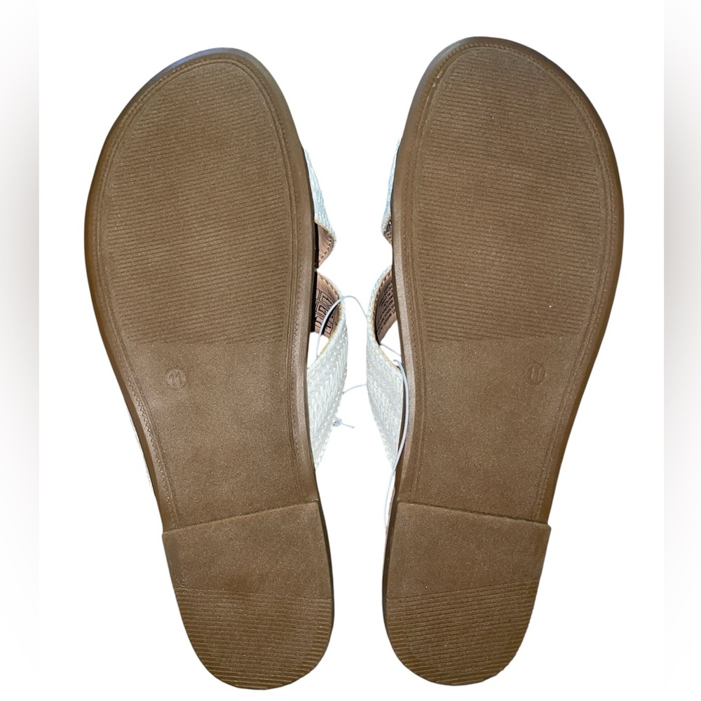 Draper James Raffia Sandal - Picture 3 of 4